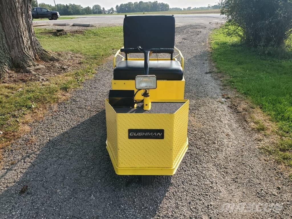 Cushman Minute Miser 搬运车