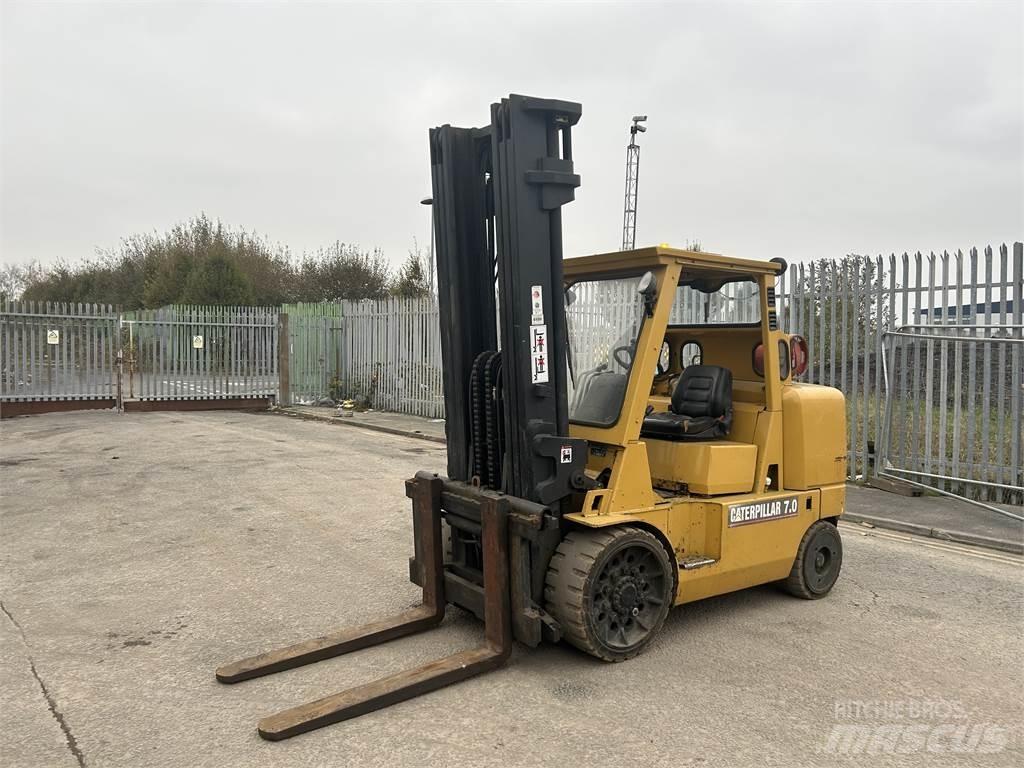 CAT GC70K 其他叉车