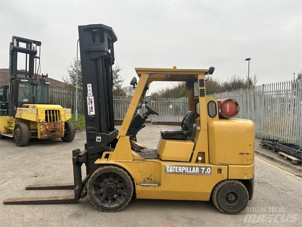 CAT GC70K 其他叉车