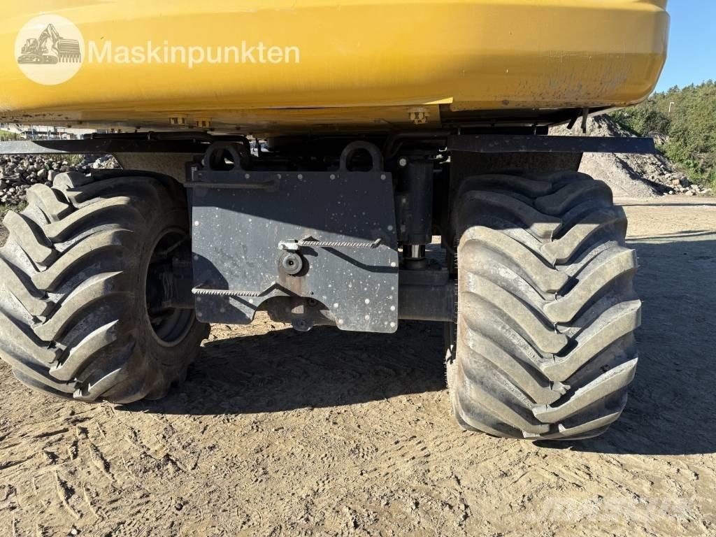 Komatsu PW 160 轮式挖掘机