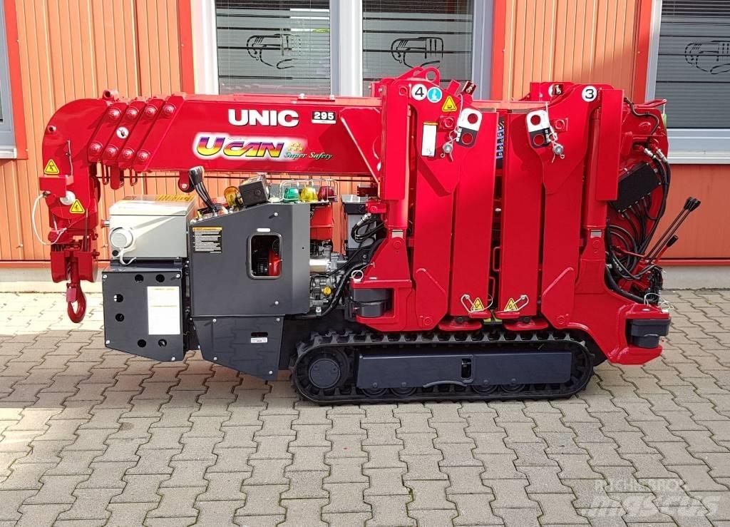 Unic URW-295 轻小型起重机