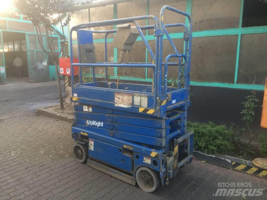 UpRight MX19    V-2783 客货电梯