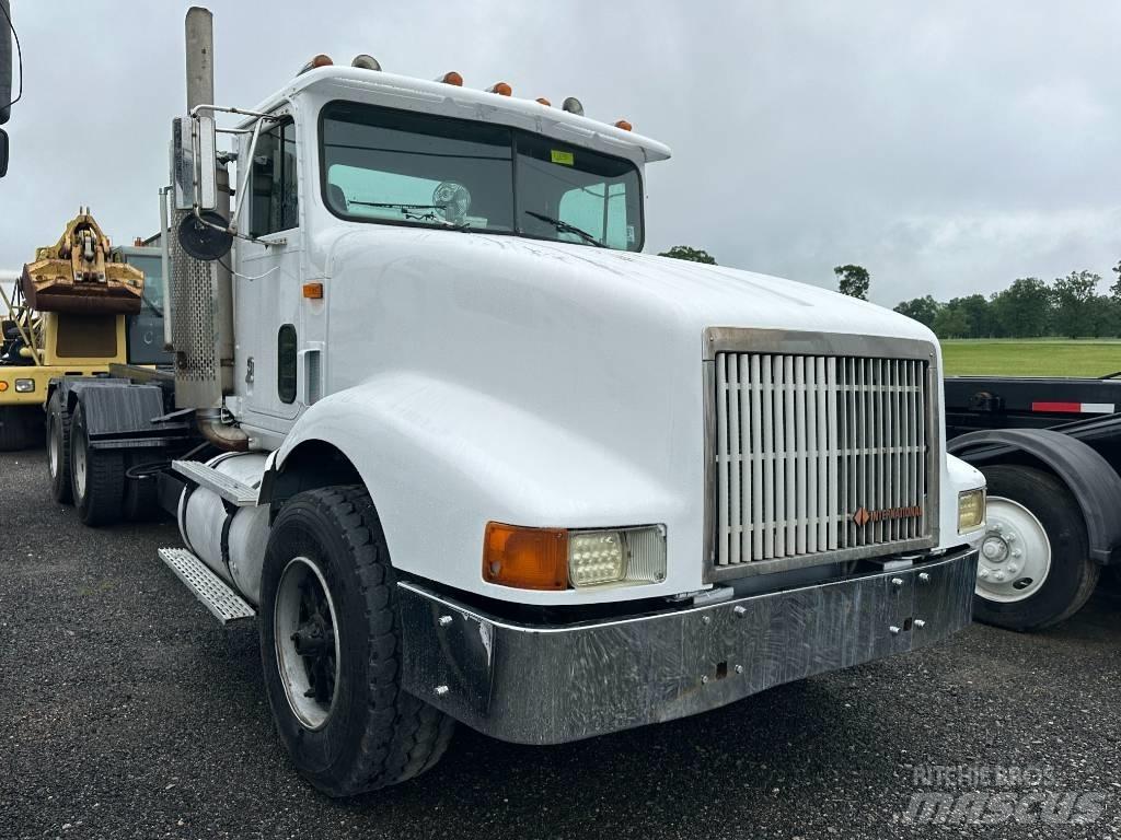 International 9400 垃圾车