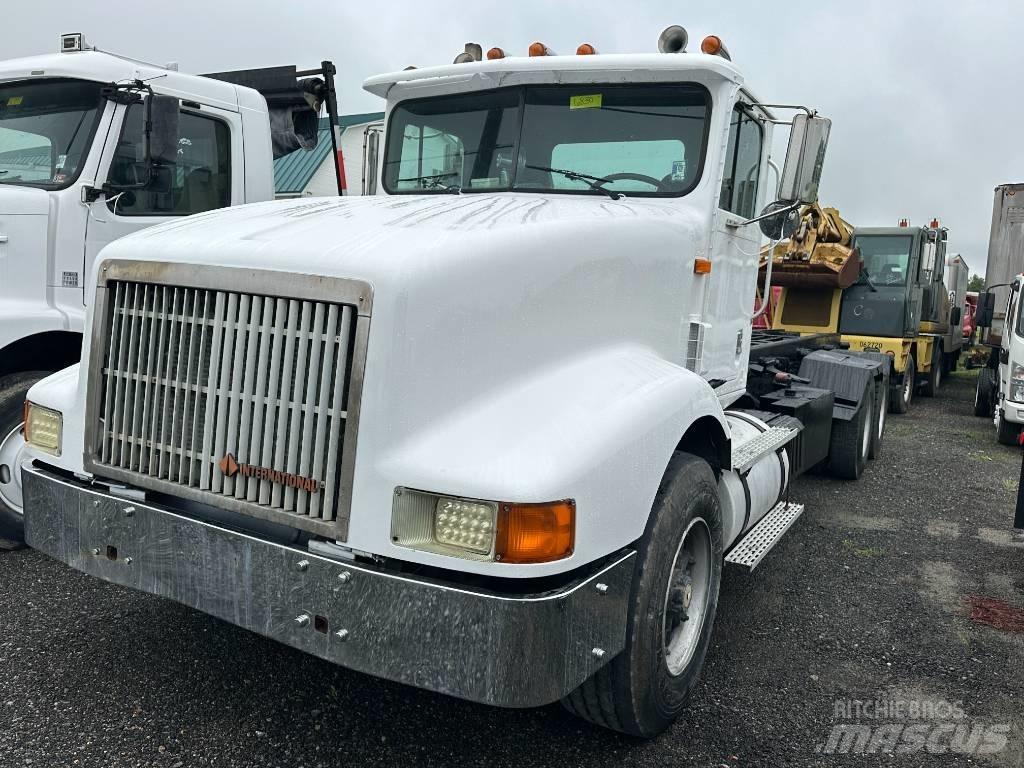 International 9400 垃圾车