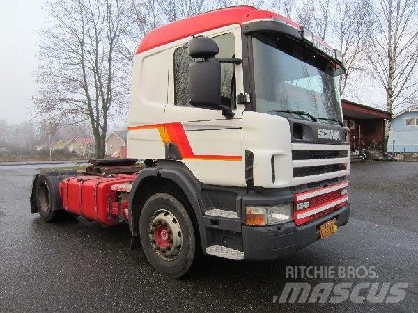 Scania P124 4X2 3700 牵引车