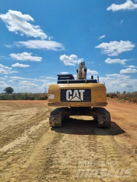 CAT 324 D 履带挖掘机