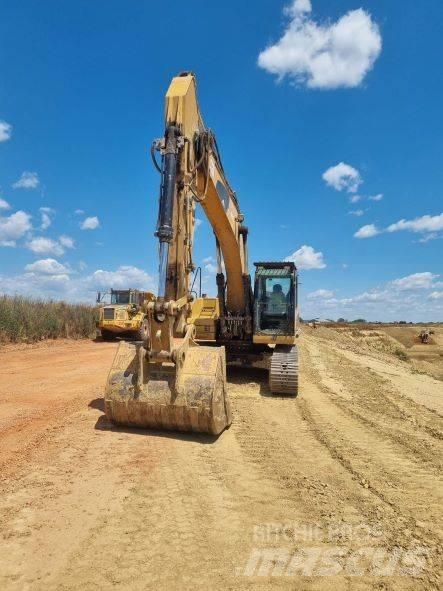 CAT 324 D 履带挖掘机