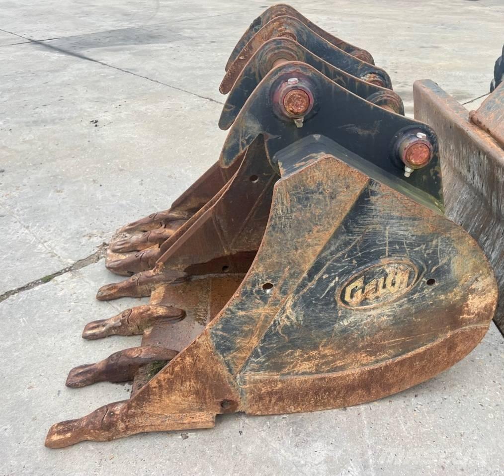 Hyundai HW140 轮式挖掘机