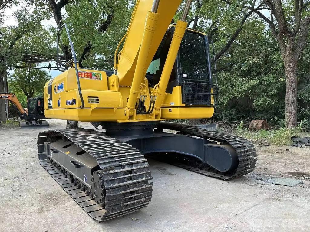 Komatsu PC220-8 履带挖掘机