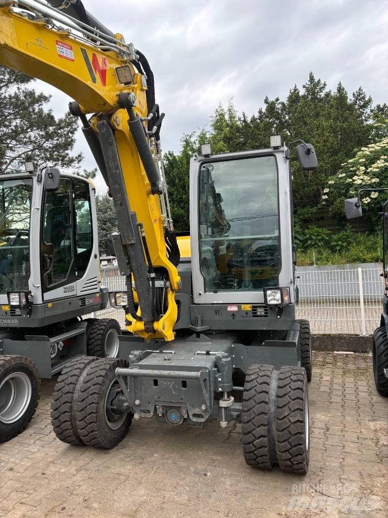 Wacker Neuson EW 65 轮式挖掘机