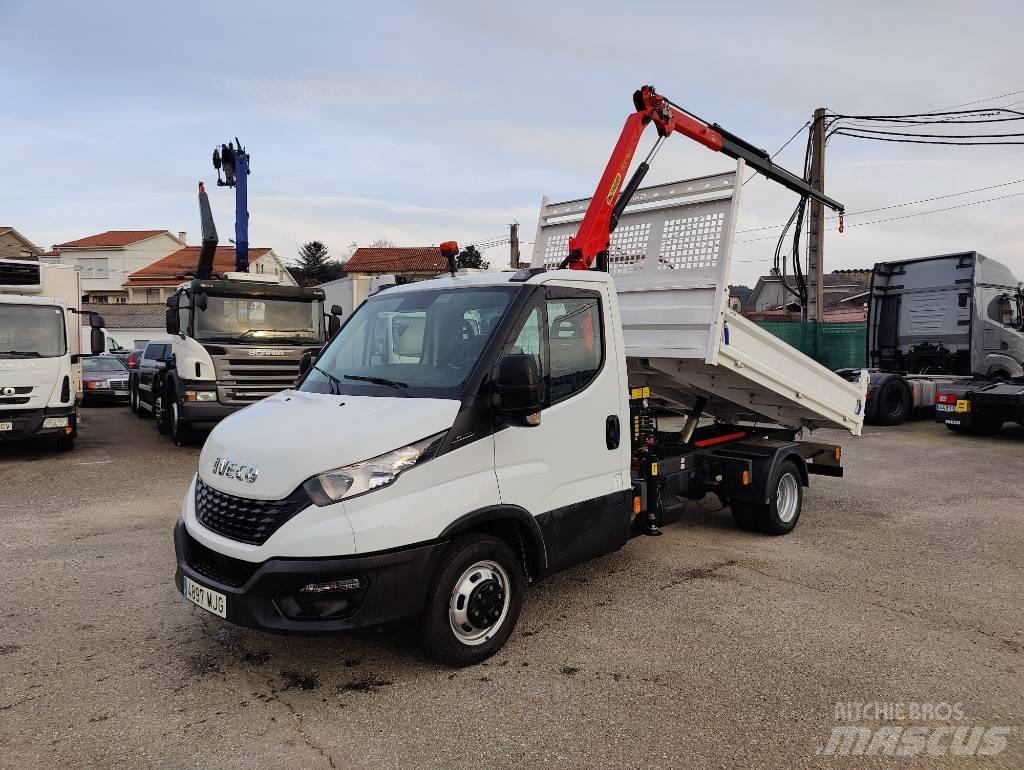 Iveco DAILY 35C16 皮卡车