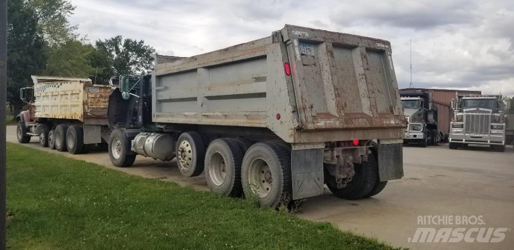 Mack RD 350 自卸式货车