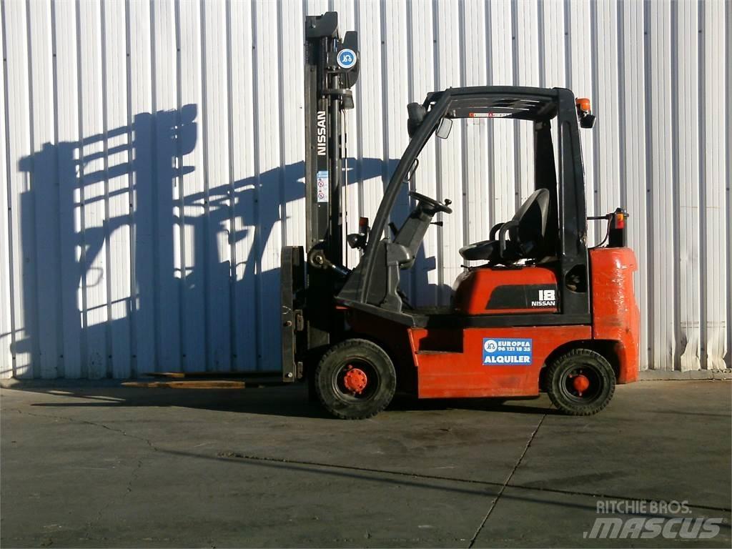 Nissan FD01A18Q 柴油叉车