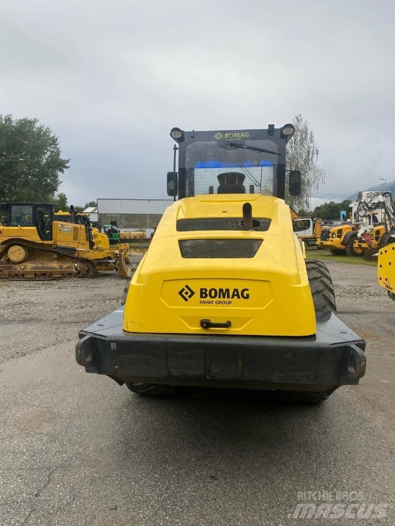 Bomag BW 219 D 5 土壤压实机