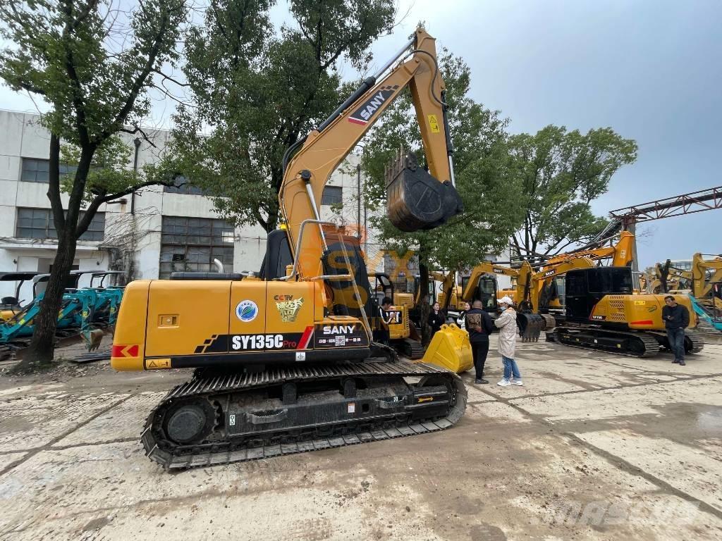 Sany SY 215 C 履带挖掘机