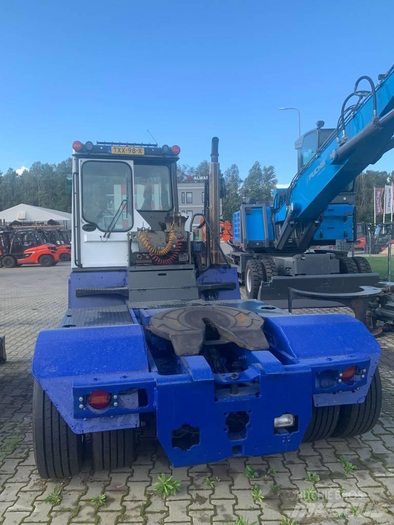 Terberg RT283 码头牵引车