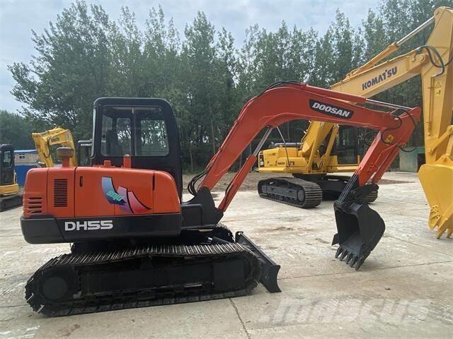 Doosan DH55 小型挖掘机
