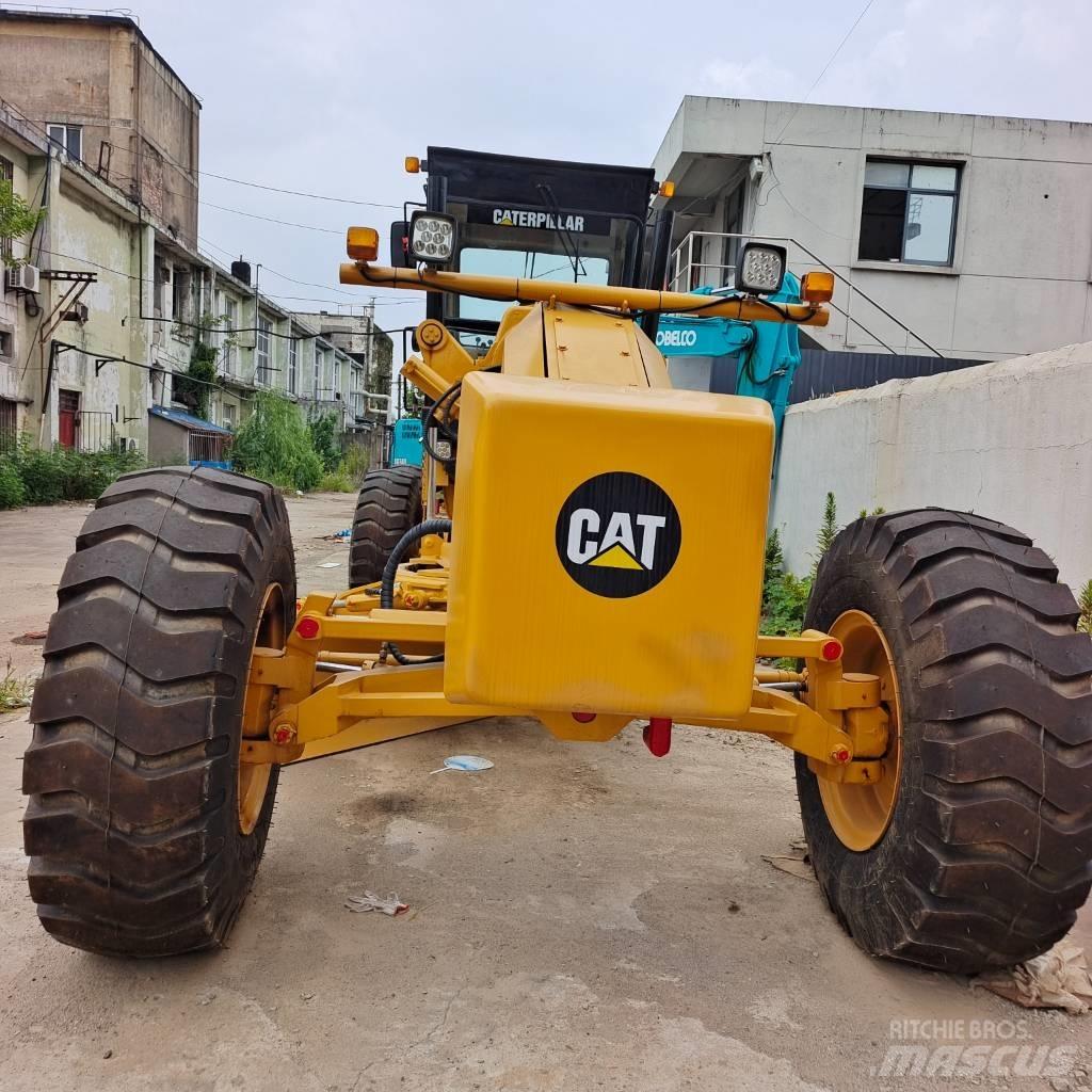 CAT 140 H 平地机/推土机
