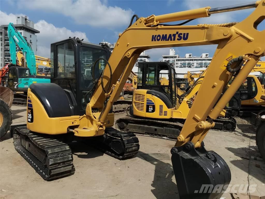 Komatsu PC 35 小型挖掘机