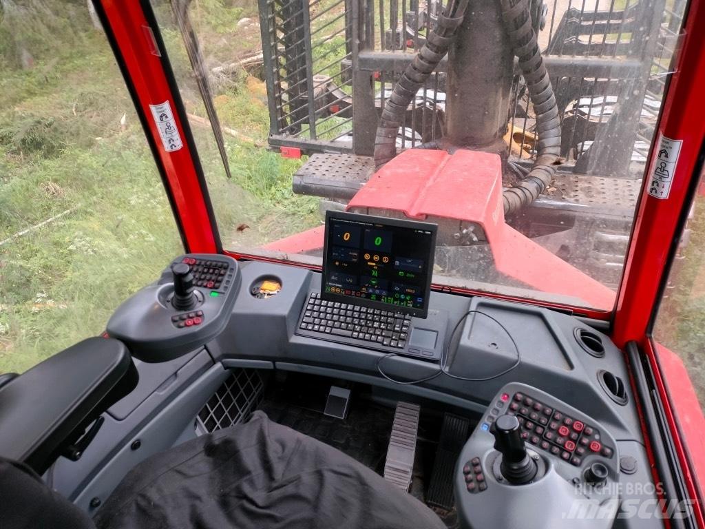 Komatsu 875 集运机