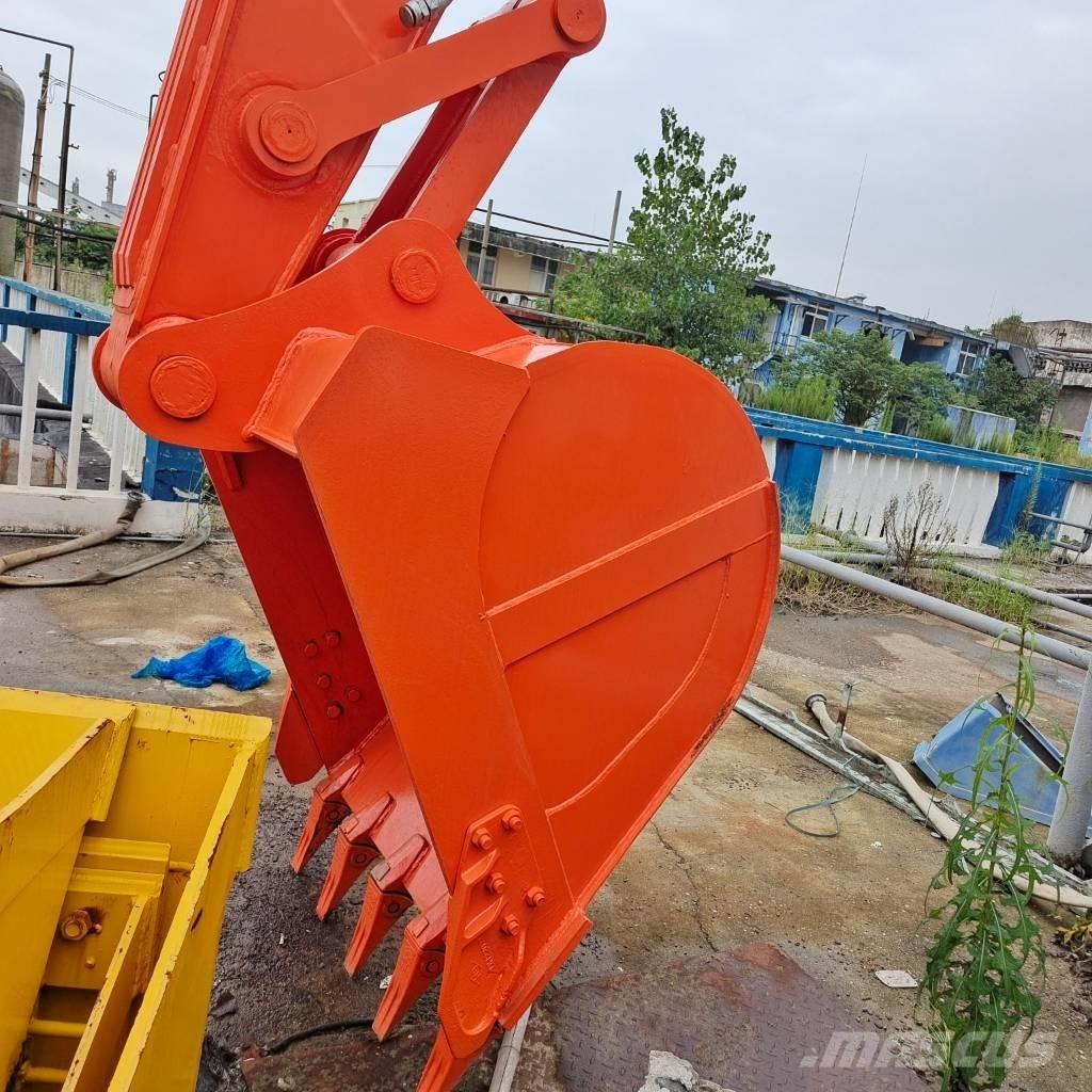 Doosan DX225LC-9C 履带挖掘机