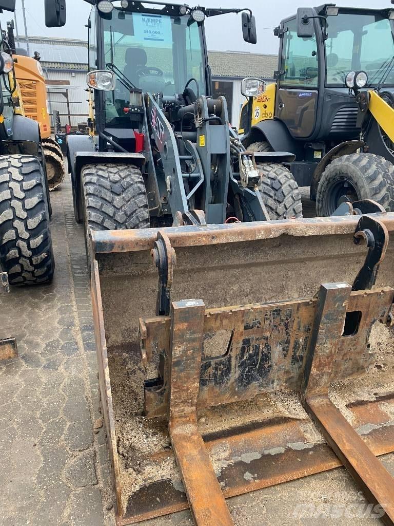 GiANT V 761 T 小型装载机