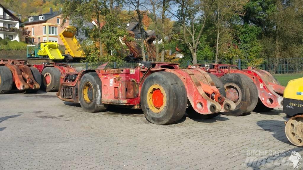 Sandvik LH208 地下装载机