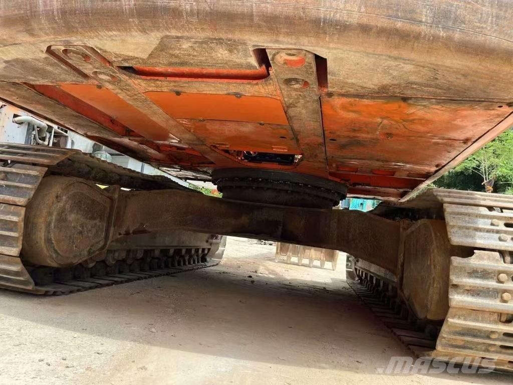 Doosan DX300LC 长臂挖掘机