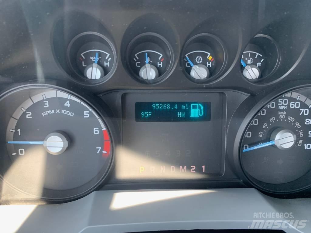 Ford F 350 HD 皮卡车