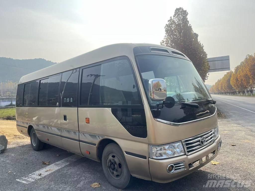 Toyota Coaster 公路客运汽车