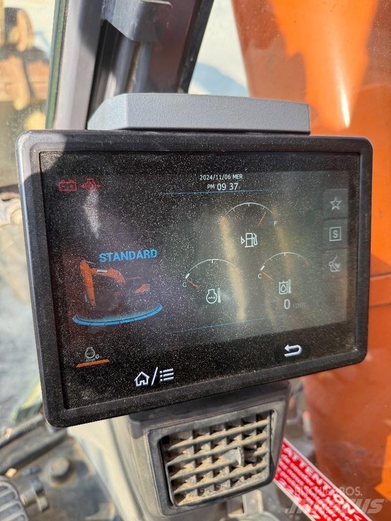 Doosan DX 420 LC 履带挖掘机