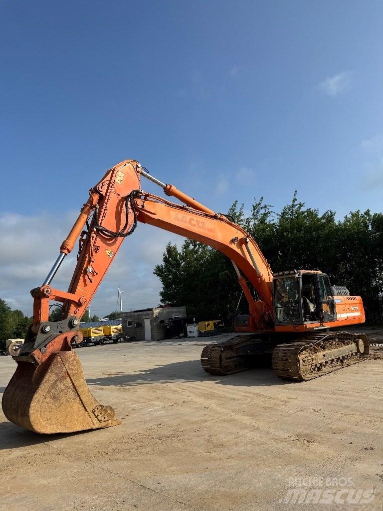 Doosan DX 420 LC 履带挖掘机