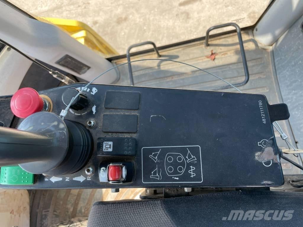 Dynapac CA3500D 单轮压路机