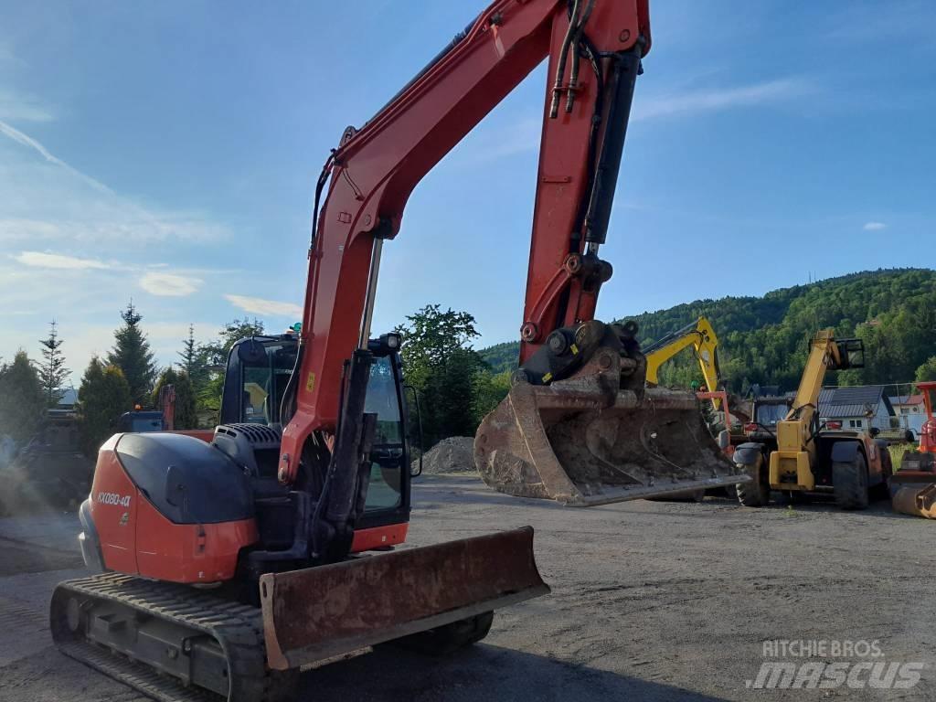Kubota KX 080-4 中型挖掘机