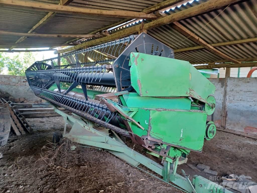 Deutz-Fahr 4075 H 联合收割机