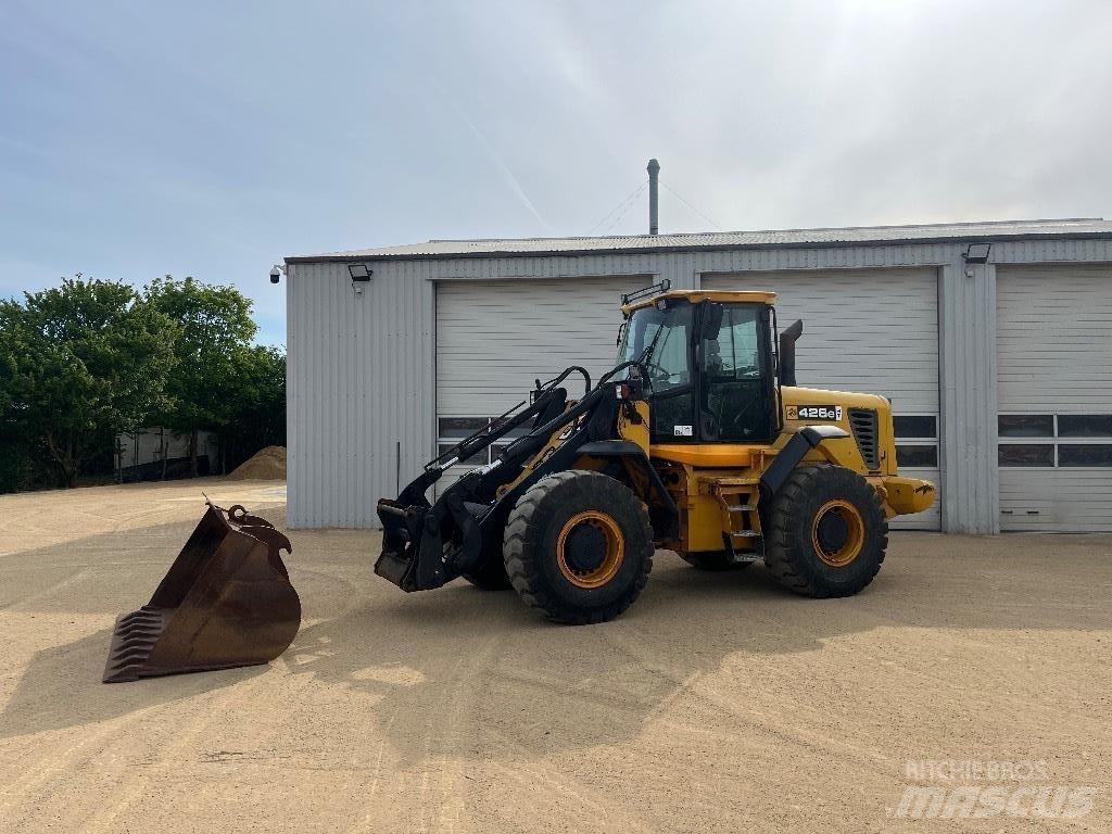 JCB 426 E HT 轮式装载机