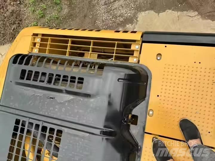 CAT CAT329D 中型挖掘机