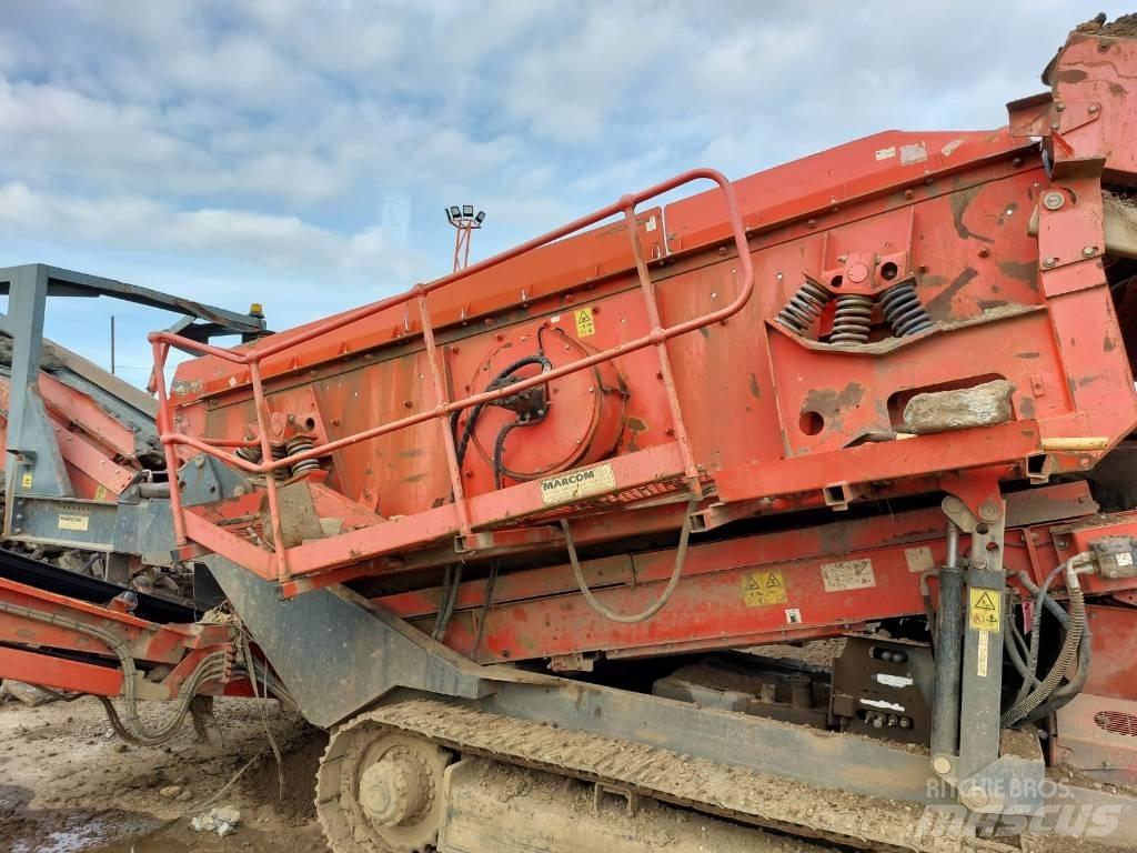 Terex Finlay 883 移动式筛分机