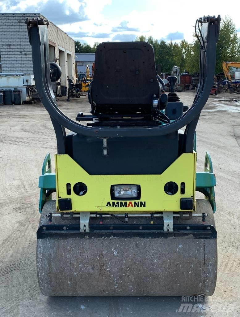 Ammann ARX 26 双轮压路机