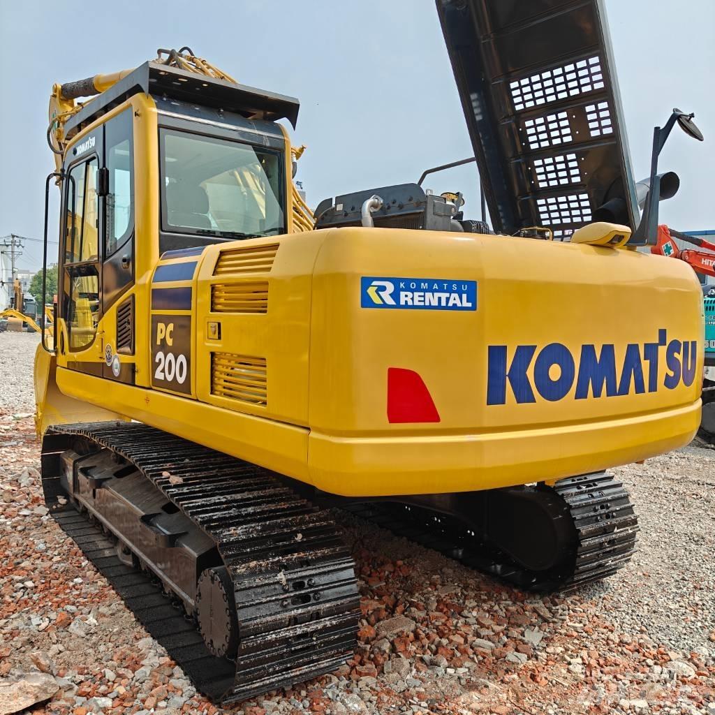 Komatsu 200-8N1 履带挖掘机