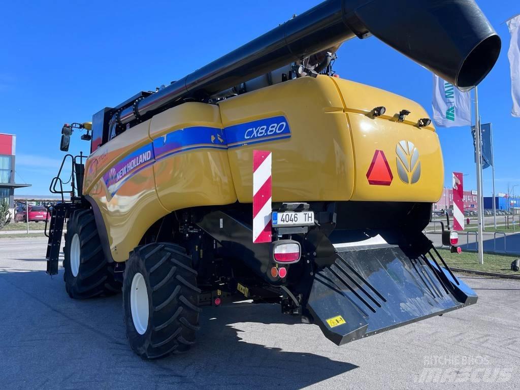 New Holland CX 8.80 联合收割机