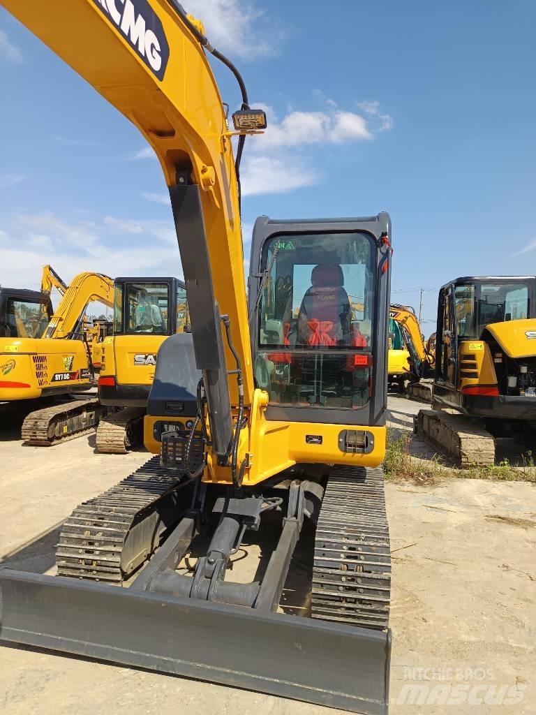 XCMG XE 60 DA 履带挖掘机