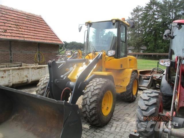 Volvo L 30 轮式装载机