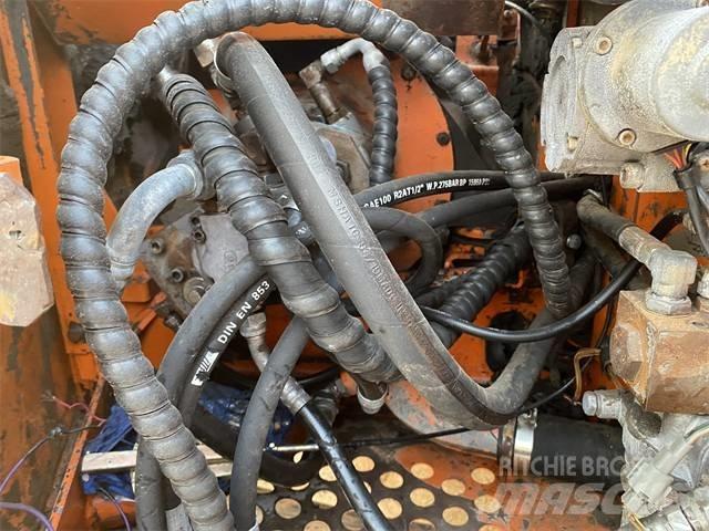 Hitachi EX60-5 履带挖掘机
