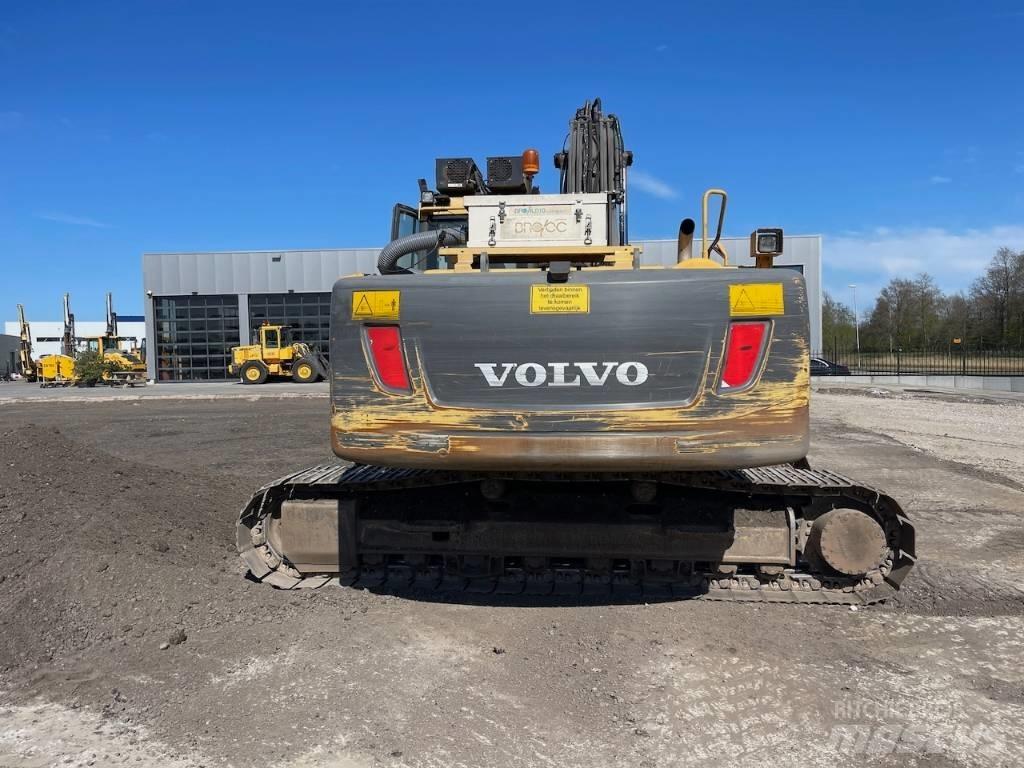 Volvo EC 210 C L 履带挖掘机