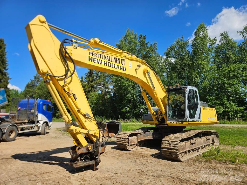 New Holland E 385 B 履带挖掘机