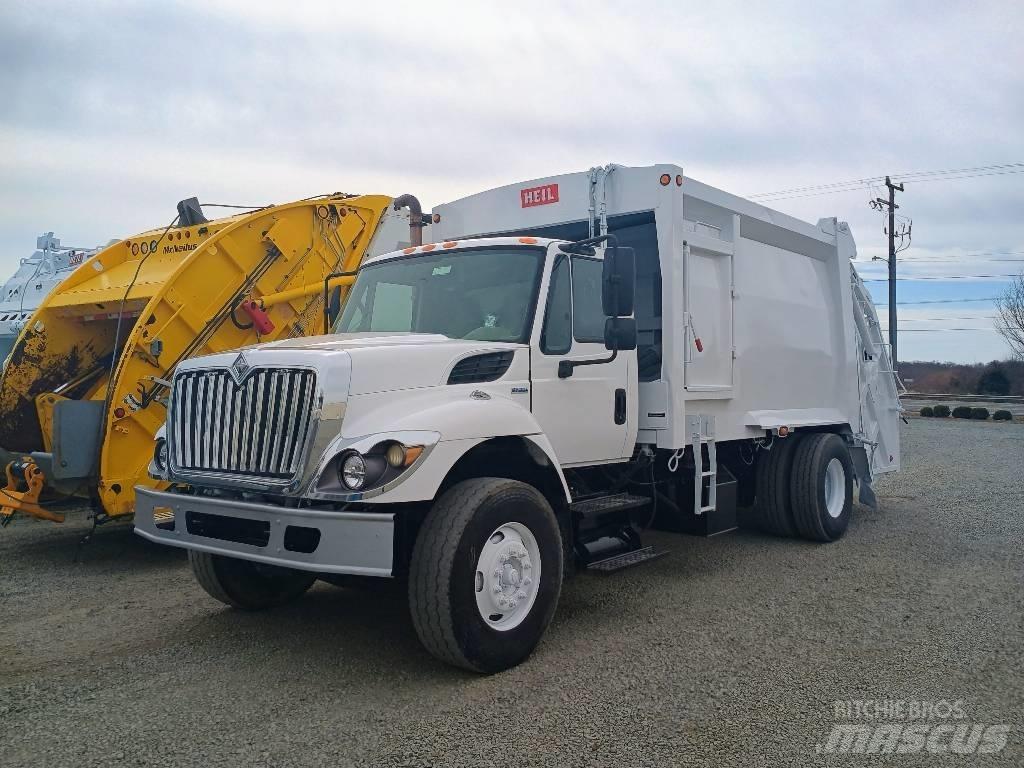 International 7400 垃圾车