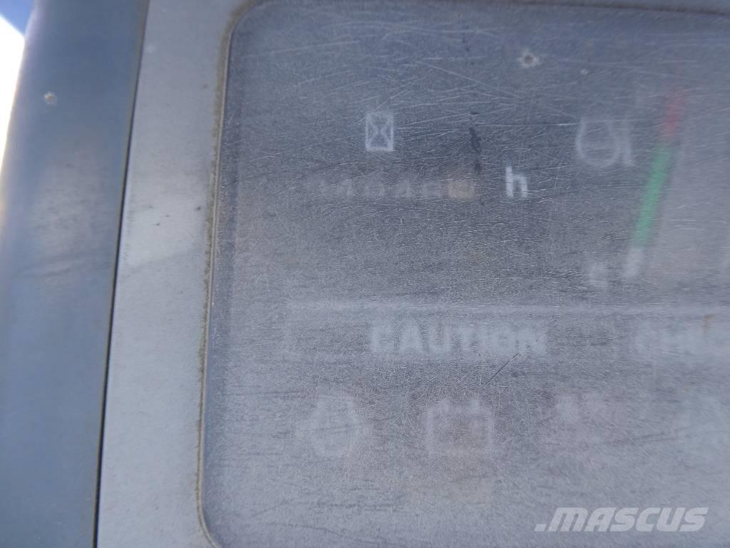 Komatsu PC20UU-3 小型挖掘机