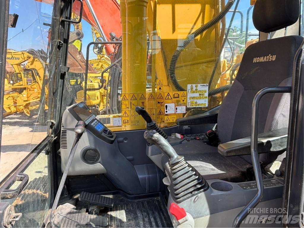 Komatsu PC210LC-11 履带挖掘机
