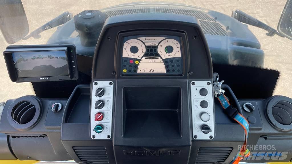 Bomag BW 174 AP-4V 双轮压路机